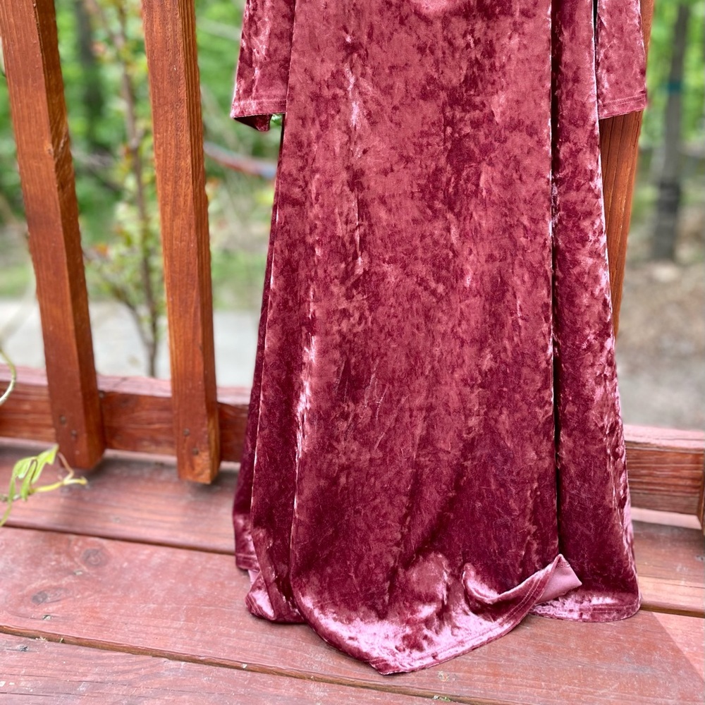 Molly Green Velvet Dress
